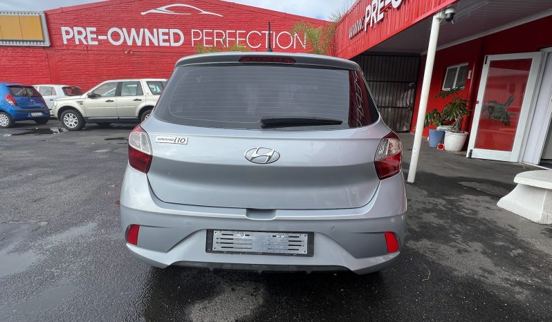 
								2021 Hyundai Grand i10 (1.0) full									