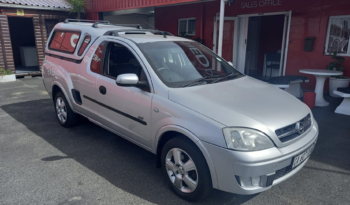 
									2009 OPEL Corsa Utility 1.8 Sport full								